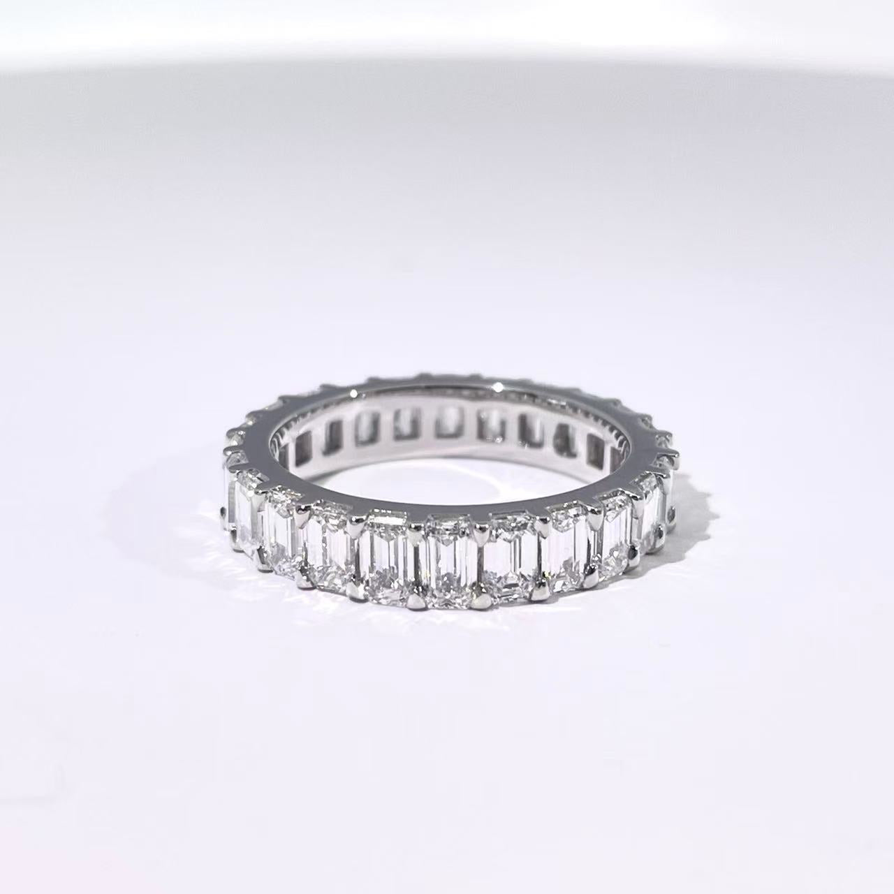 4CTW Emerald Eternity Band