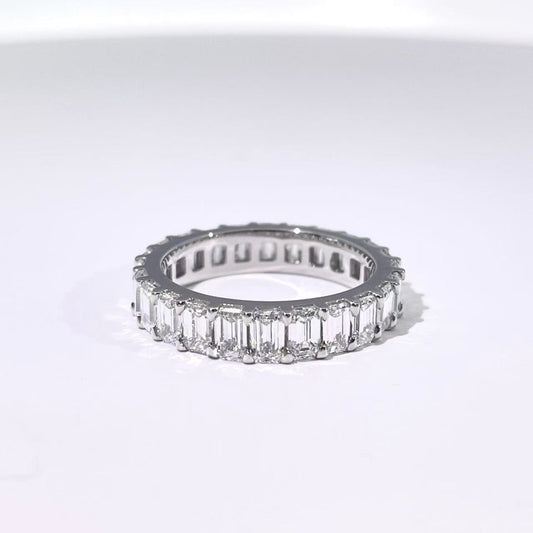 4CTW Emerald Eternity Band